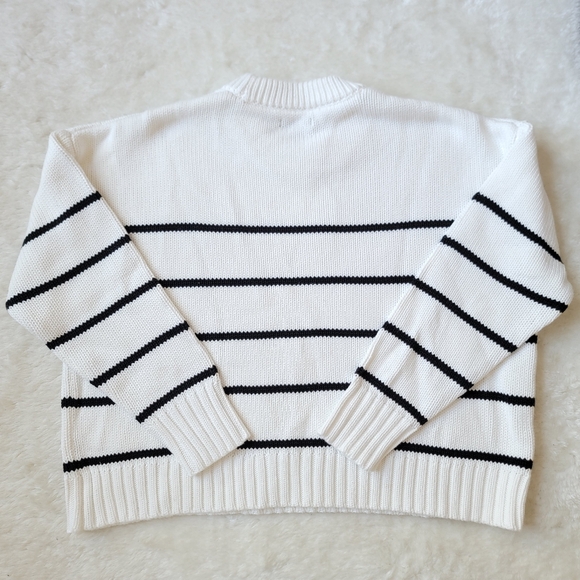 NWT Quince 100% Organic Cotton Striped Crew Sweater, Ivory/Black, Medium - Picture 7 of 9
